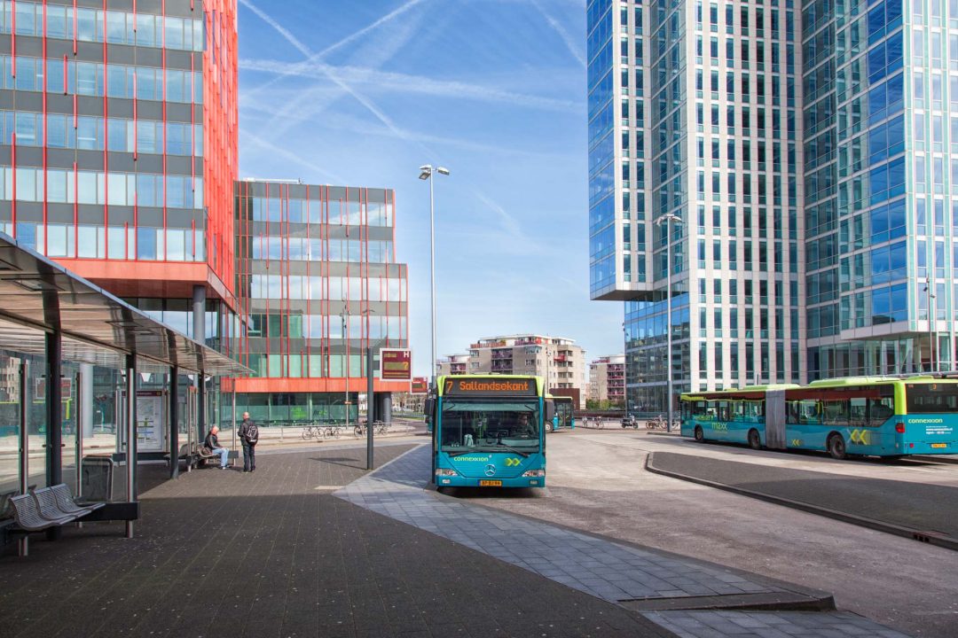 stedelijk landschap, Almere, busstation, fotograaf, architectuur, reportage
